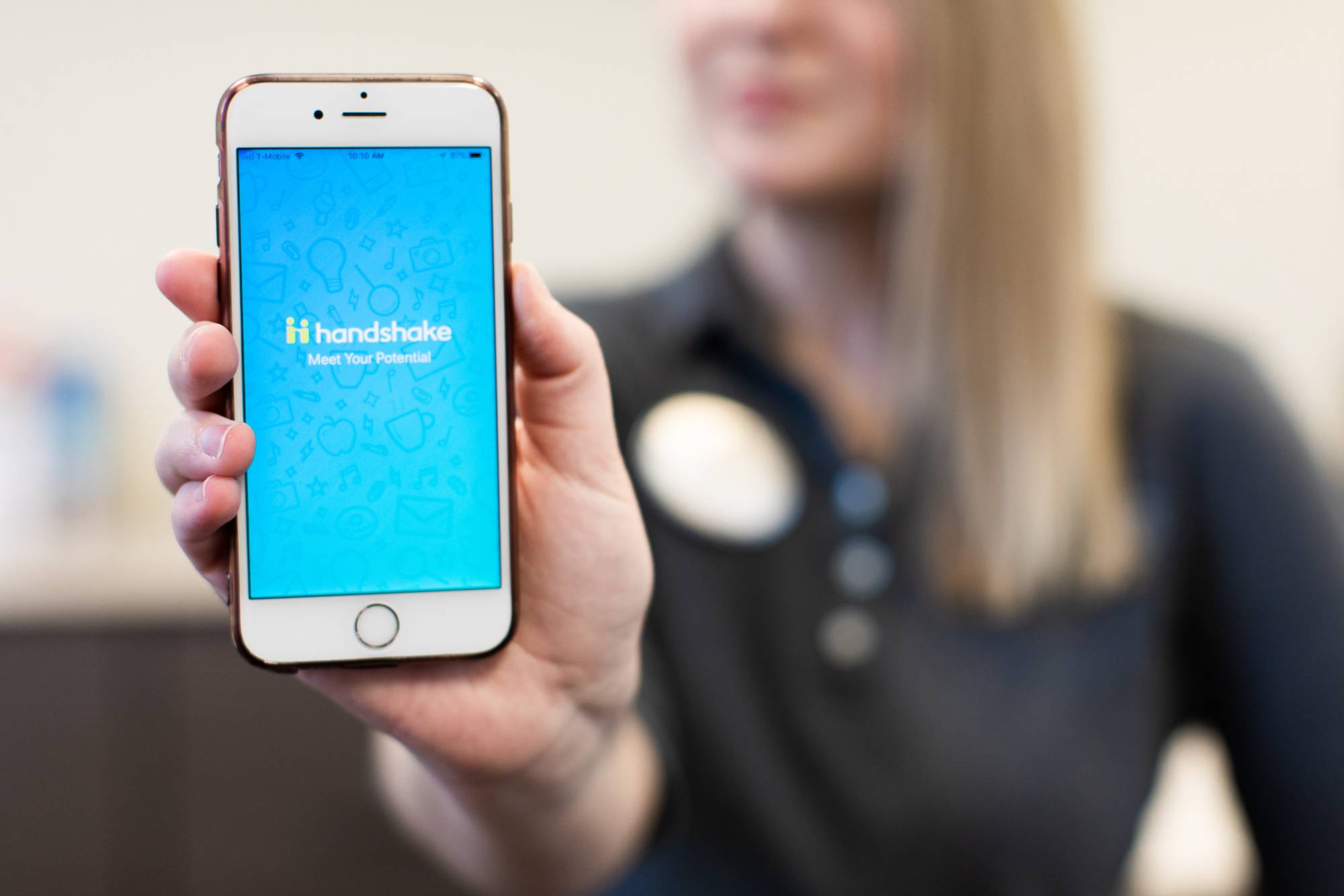 The Handshake app on a student's phone.